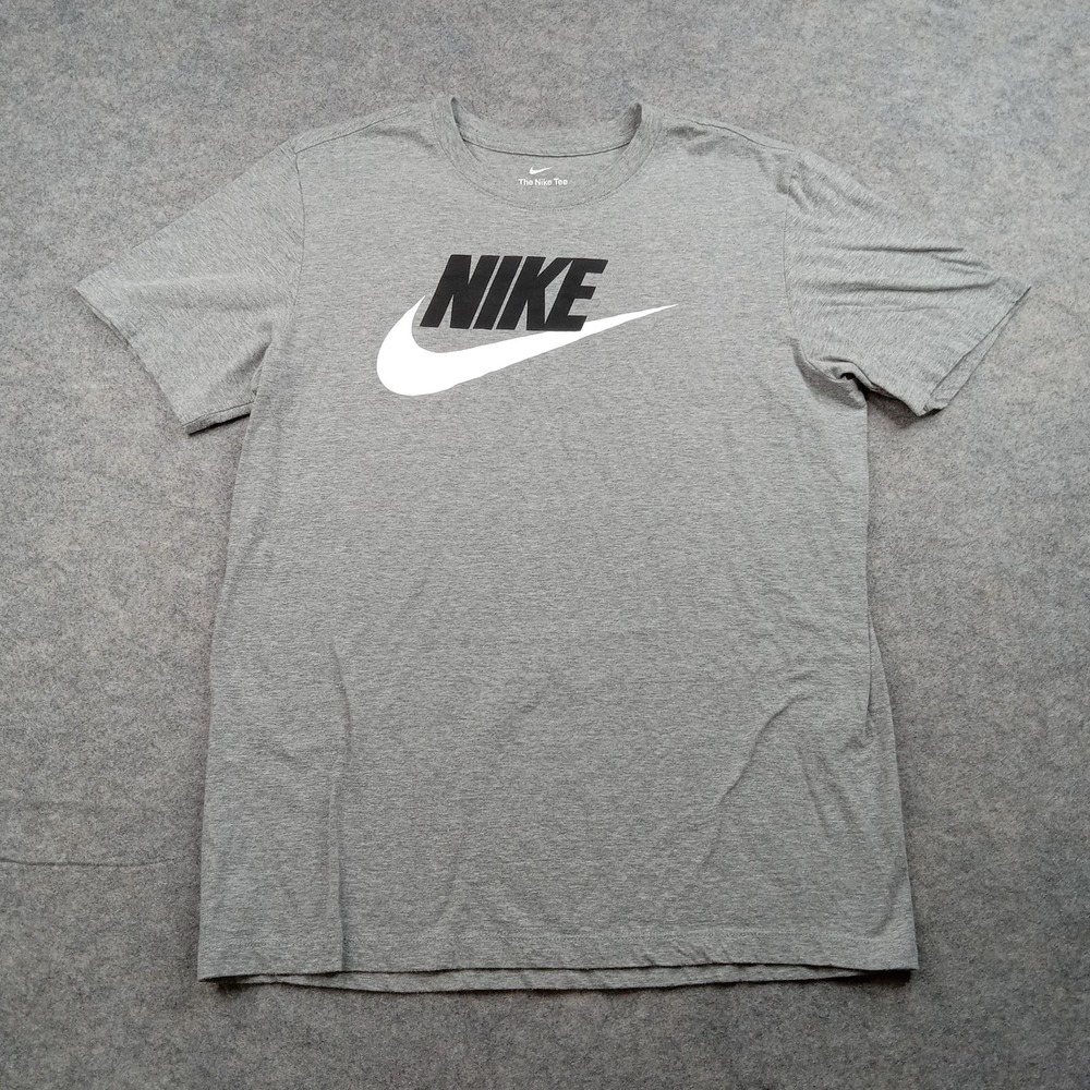Nike Shirt Mens Medium Gray The Nike Tee Big Logo Swoosh Athletic Casual